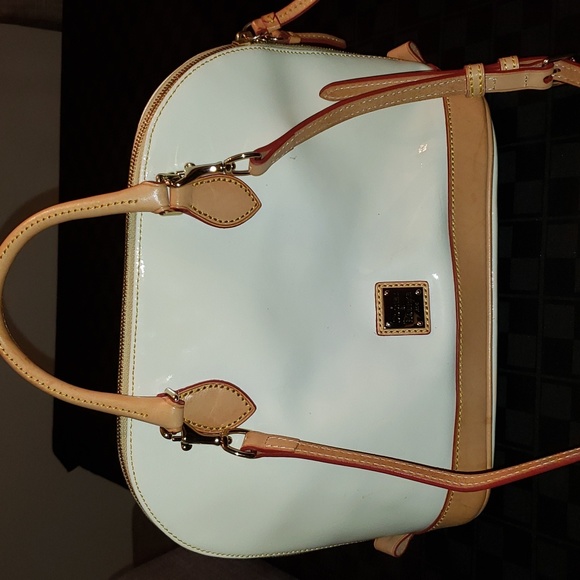 Hand Bag - Picture 2 of 7